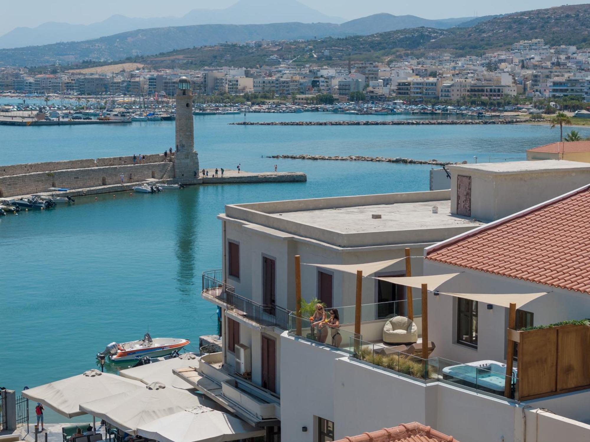 Rettimo Suites, Experience Luxury In The Heart Of Rethymno Extérieur photo
