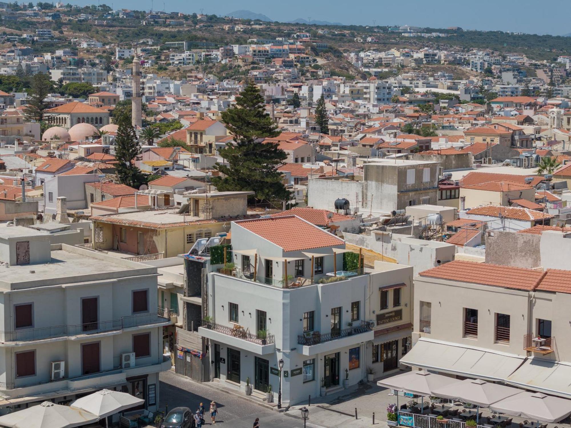 Rettimo Suites, Experience Luxury In The Heart Of Rethymno Extérieur photo