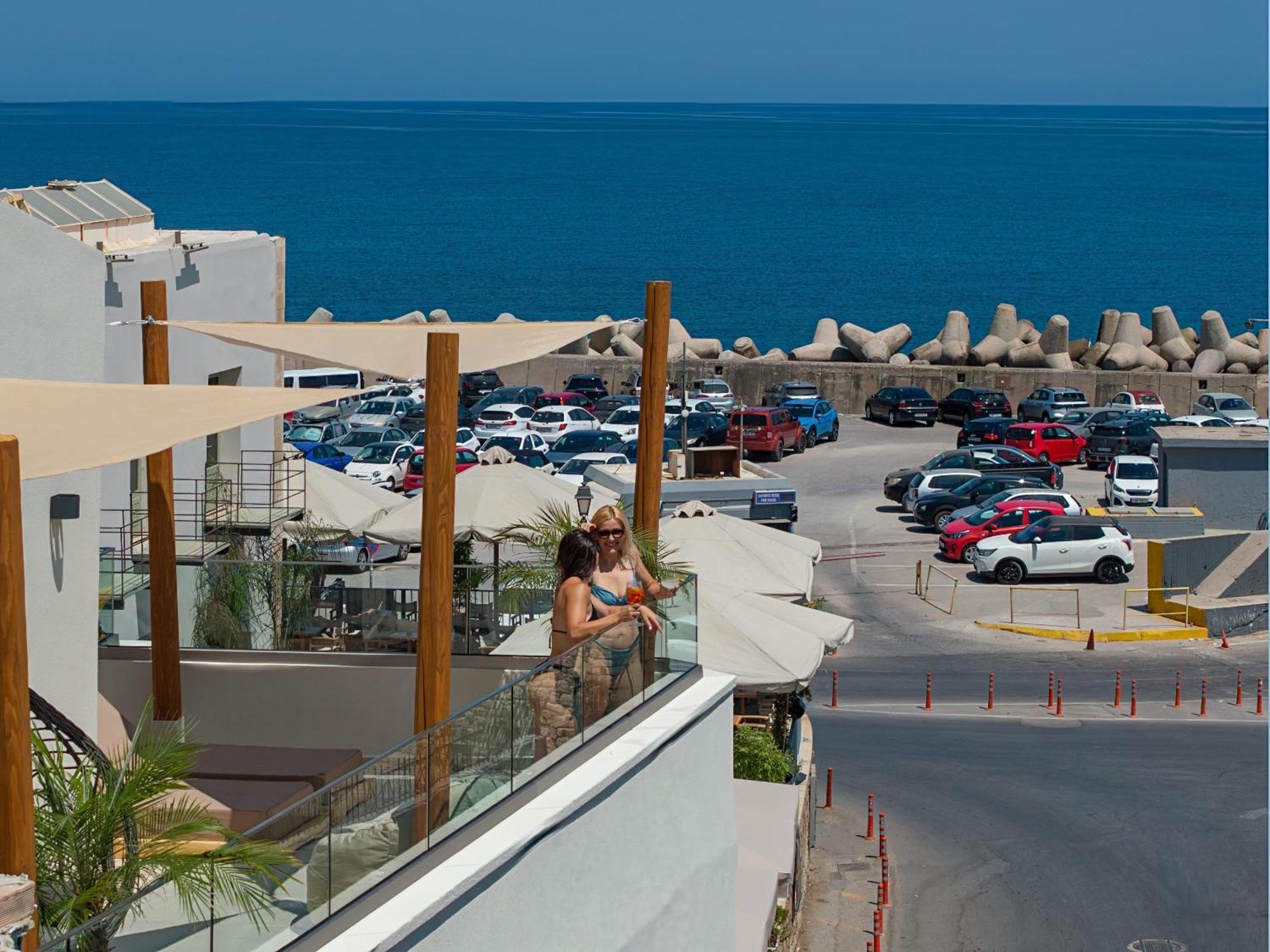 Rettimo Suites, Experience Luxury In The Heart Of Rethymno Extérieur photo