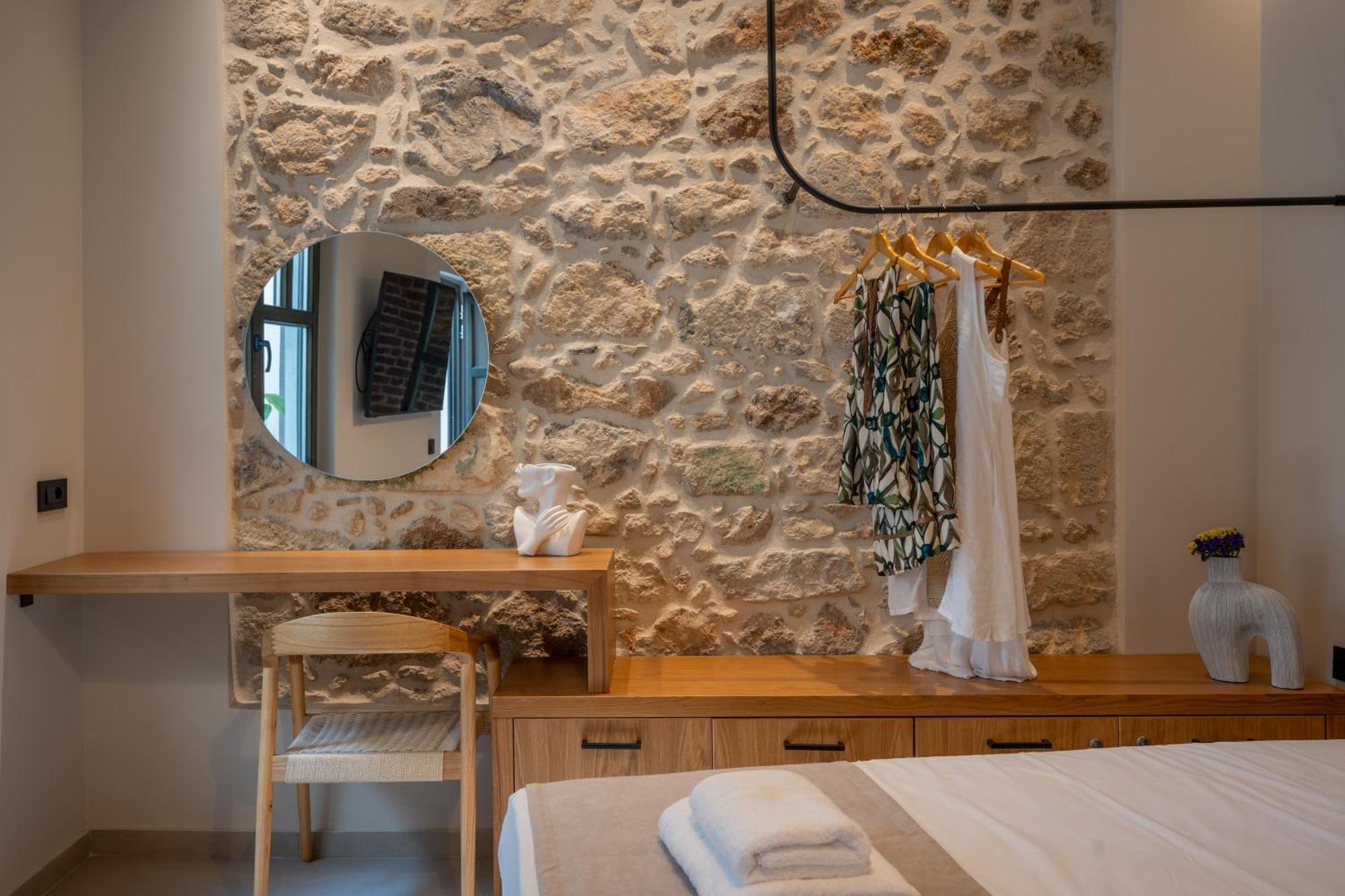 Rettimo Suites, Experience Luxury In The Heart Of Rethymno Extérieur photo