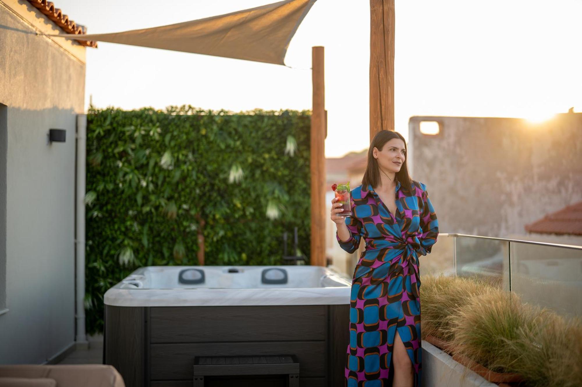 Rettimo Suites, Experience Luxury In The Heart Of Rethymno Extérieur photo