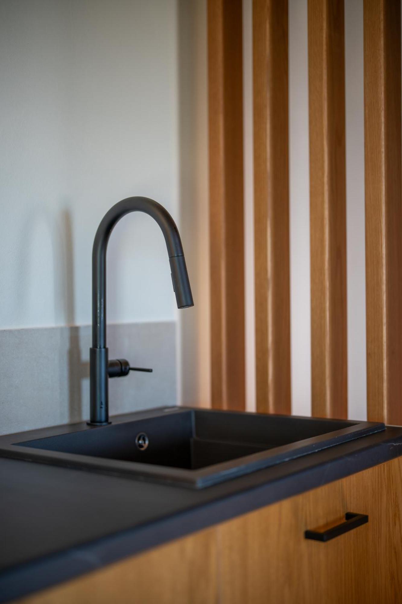 Rettimo Suites, Experience Luxury In The Heart Of Rethymno Extérieur photo